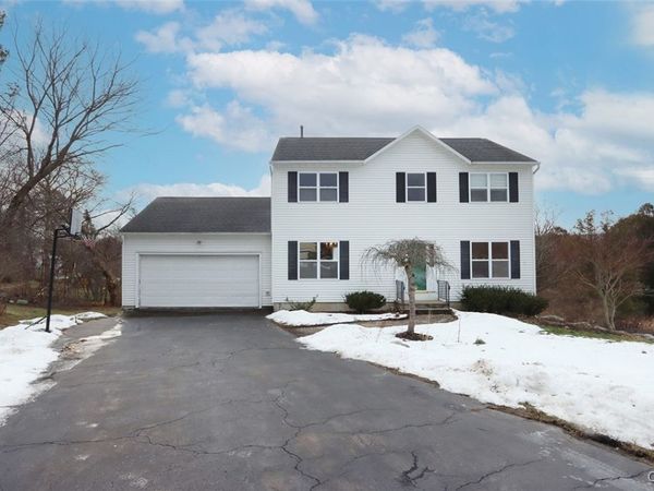 4872 Clark Lane, Manlius, NY 13104