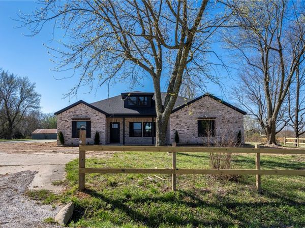 11161 S Old Cincinnati Road, Lincoln, AR 72744