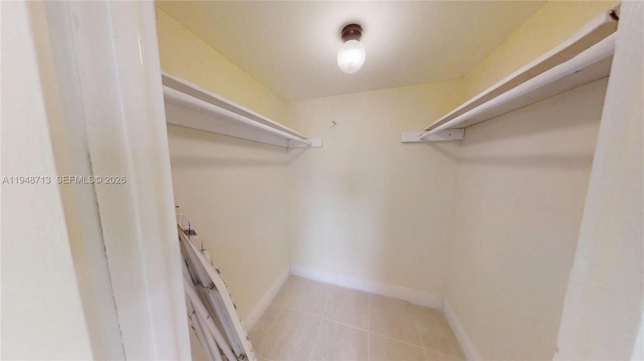 2800 W Sunrise Lakes Dr, Unit 101, Sunrise, FL 33322 Photo