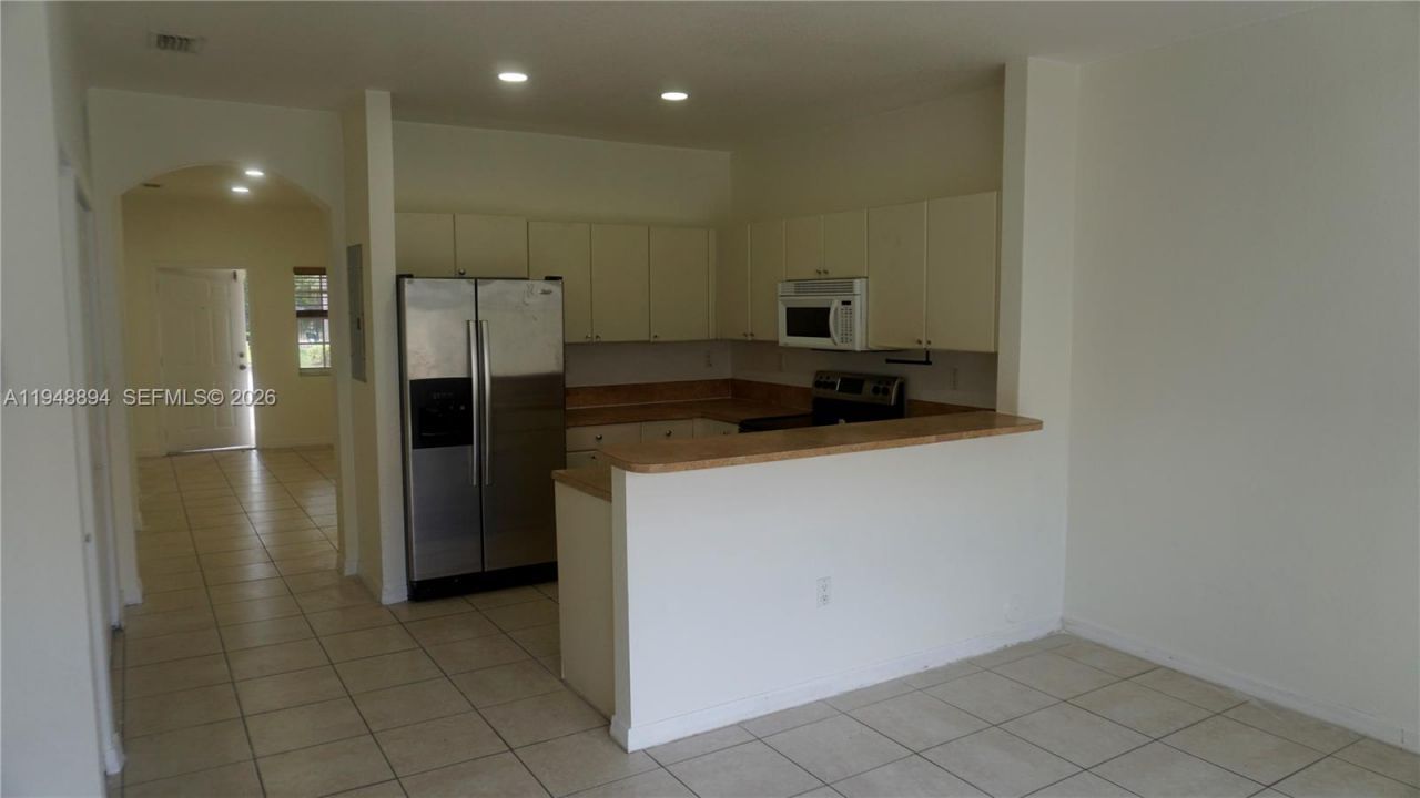 18213 SW 109th Path, Miami, FL 33157 Photo