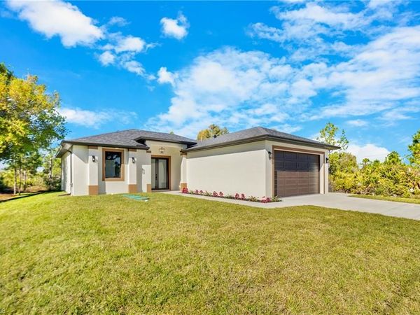 2919 Gene AVE N, LEHIGH ACRES, FL 33971