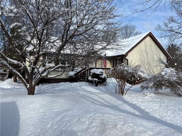 452 County Route 28, Pulaski, NY 13142