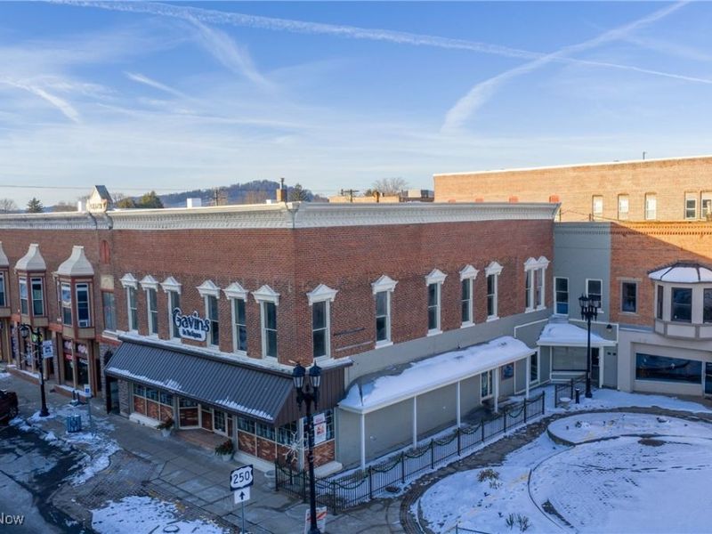 110 S Broadway Street, New Philadelphia, OH 44663 Photo 2