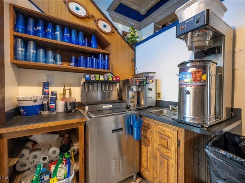 110 S Broadway Street, New Philadelphia, OH 44663 Photo 29