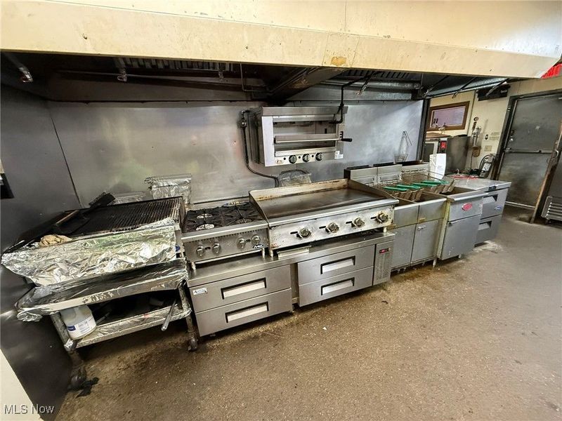 110 S Broadway Street, New Philadelphia, OH 44663 Photo 36