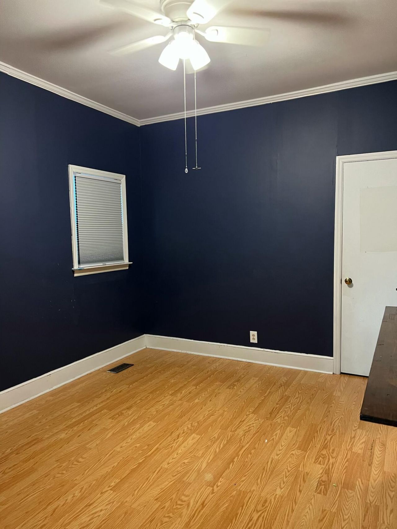 1519 Kenwood Road Photo 9