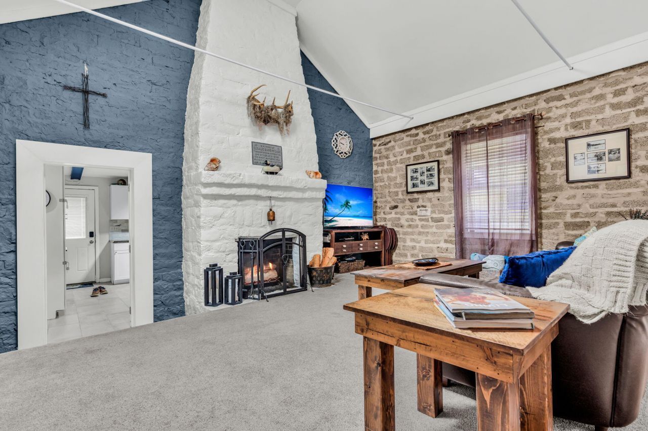 7262 Toogoodoo Road Photo 10