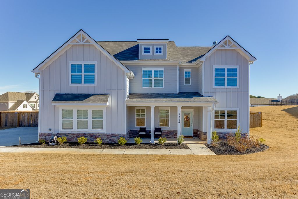 1324 Honeysuckle Lane, Hoschton, GA 30548 Main Photo