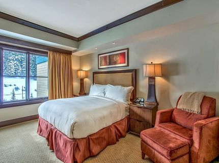13051 Ritz-carlton Highlands Dr, Truckee, CA 96161 Photo