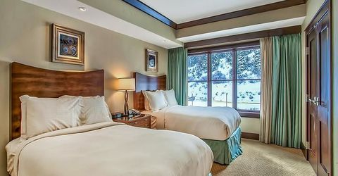 13051 Ritz-carlton Highlands Dr, Truckee, CA 96161 Photo