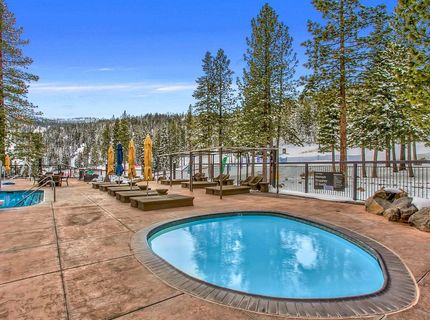 13051 Ritz-carlton Highlands Dr, Truckee, CA 96161 Photo