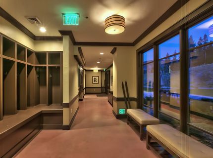 13051 Ritz-carlton Highlands Dr, Truckee, CA 96161 Photo