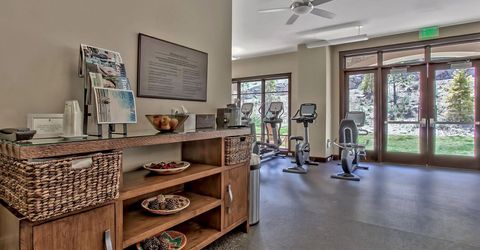 13051 Ritz-carlton Highlands Dr, Truckee, CA 96161 Photo