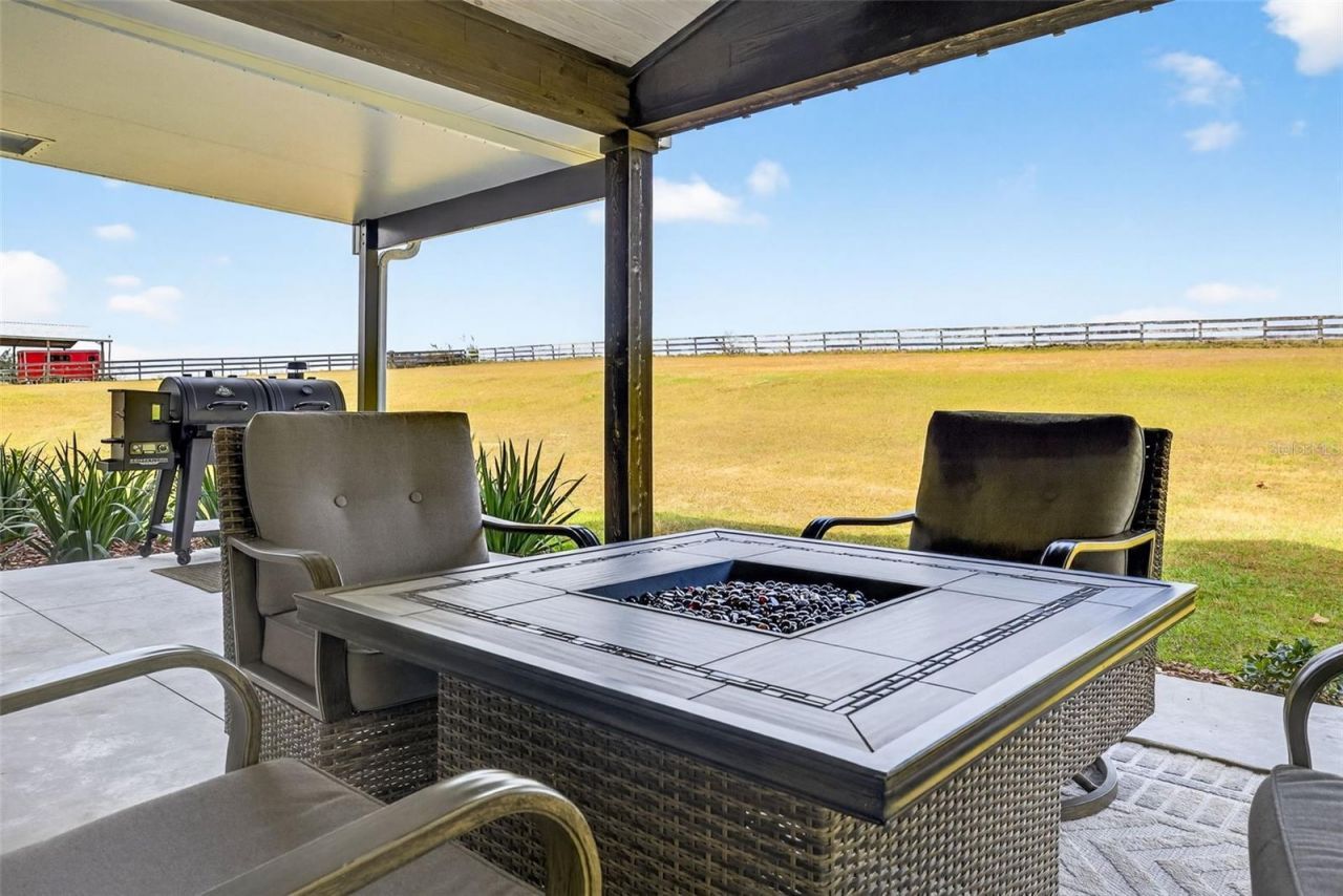 32103 Rusty Creek Trail, Dade City, FL 33525 Photo