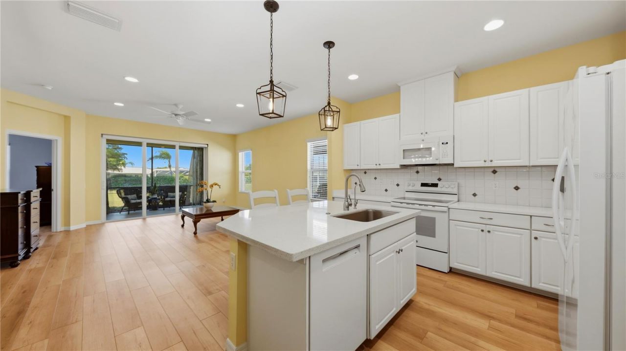 1504 Calle Grand Street, Unit 1504, Bradenton, FL 34209 Photo