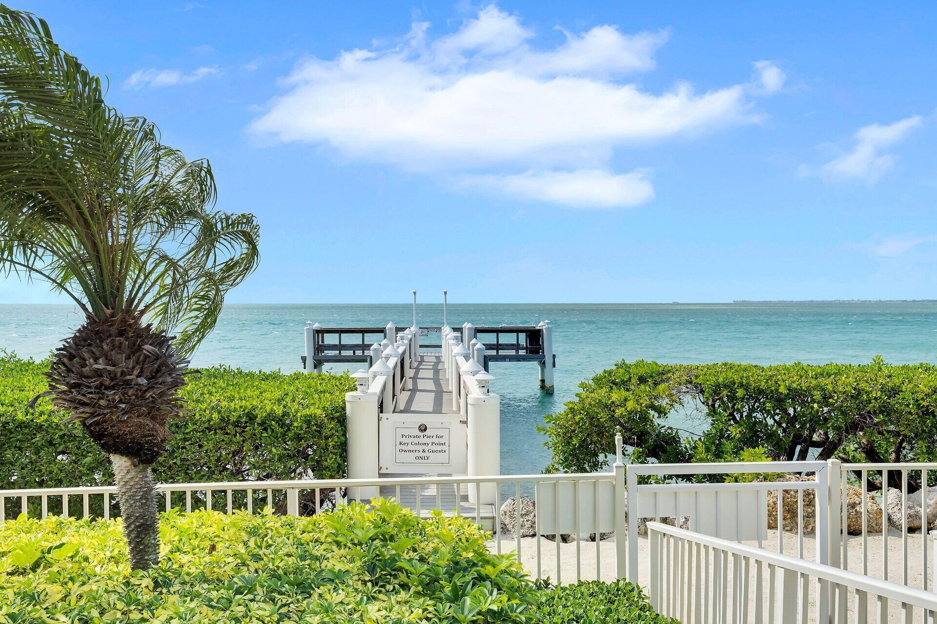 1133 W Ocean Drive, Unit 17, Key Colony Beach, FL 33050 Photo