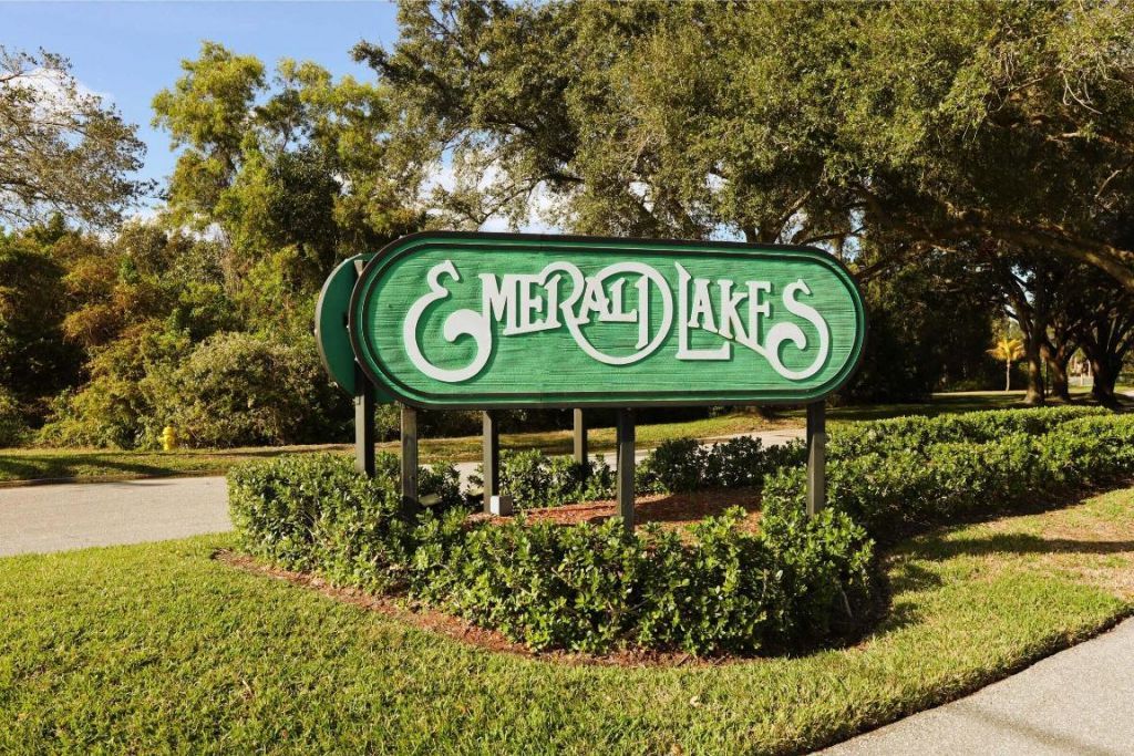 5804 SE Windsong Lane, Unit 220, Stuart, FL 34997 Photo