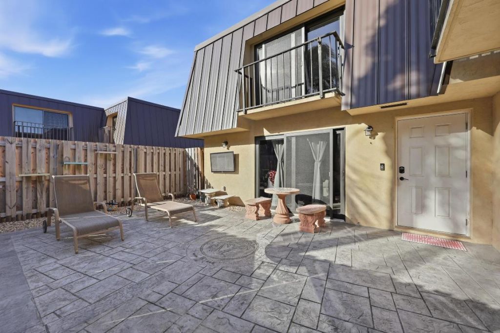 5804 SE Windsong Lane, Unit 220, Stuart, FL 34997 Photo