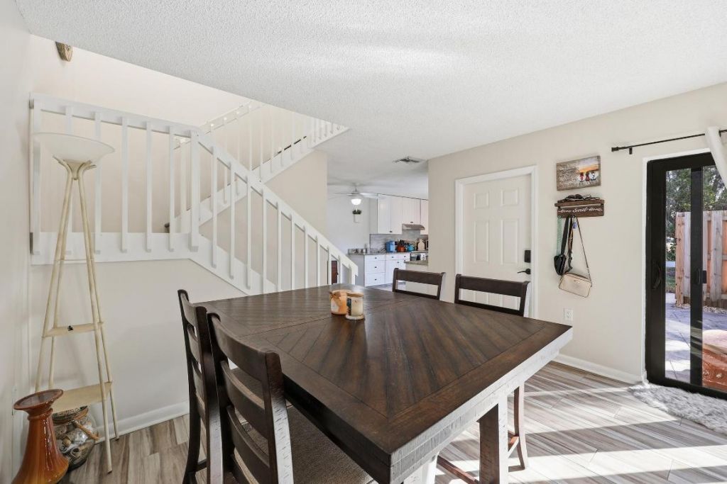 5804 SE Windsong Lane, Unit 220, Stuart, FL 34997 Photo