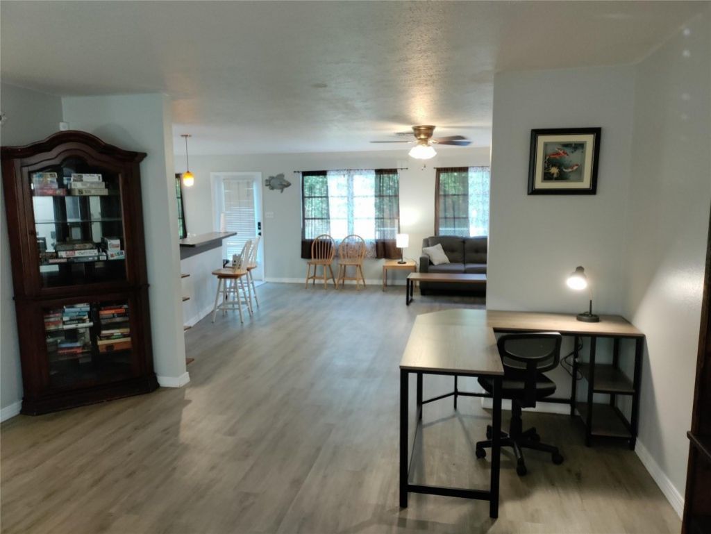 77 Cardinal Drive, North Fort Myers, FL 33917 Photo