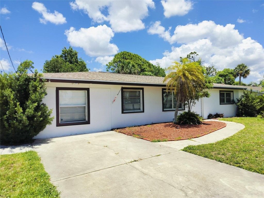 77 Cardinal Drive, North Fort Myers, FL 33917 Photo