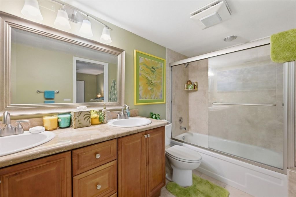 3003 Portofino Isle, Unit B2, Coconut Creek, FL 33066 Photo