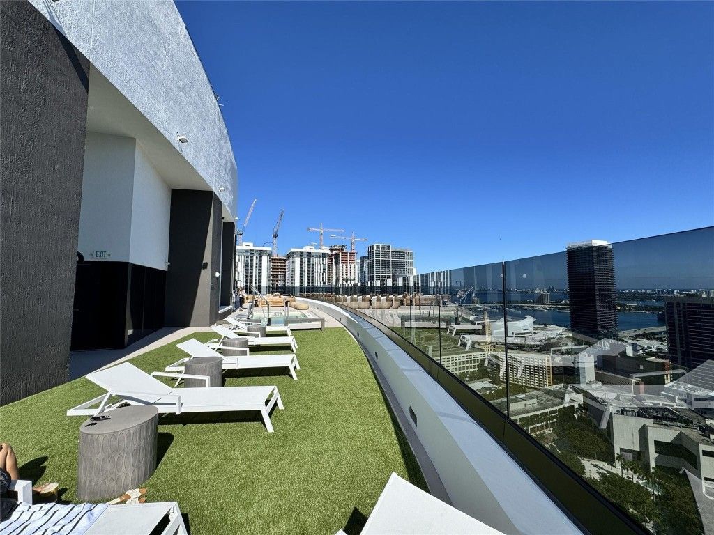 Please Call For Address, Miami, FL 33128 Photo