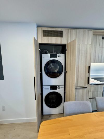 Please Call For Address, Miami, FL 33128 Photo