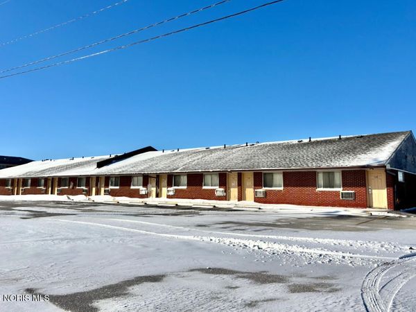 3345 Latcha Road, Millbury, OH 43447