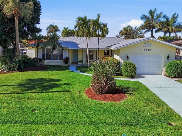 5326 Congo CT, CAPE CORAL, FL 33904