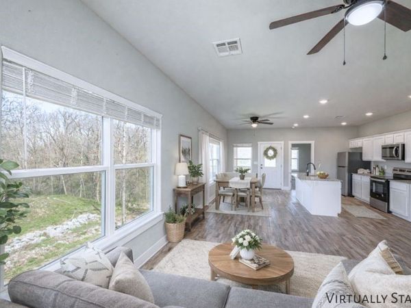 920 Snyder Springs Loop, Watts, OK 74964
