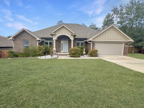 670 Red Fern Road, Crestview, FL 32536