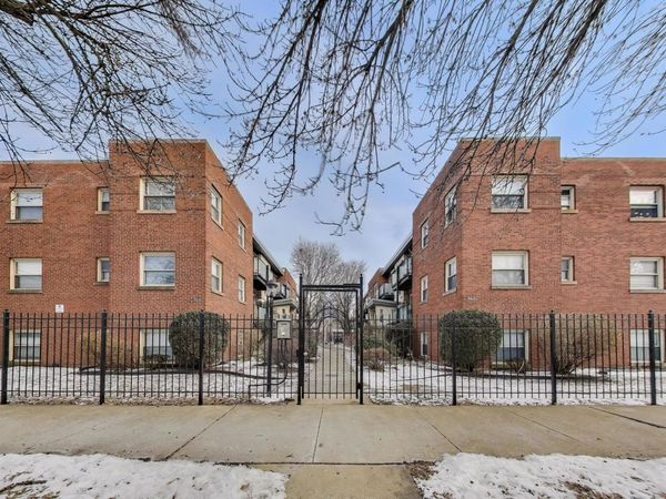 7531 N Damen Avenue, Unit 2, Chicago, IL 60645