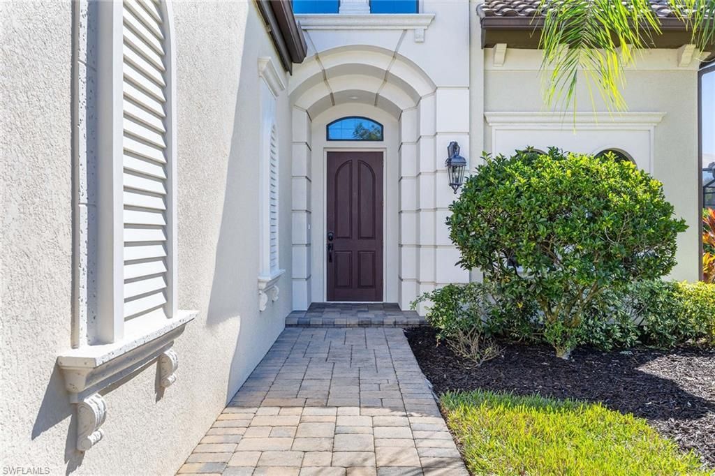 6550 Roma Way, Naples, FL 34113 Photo