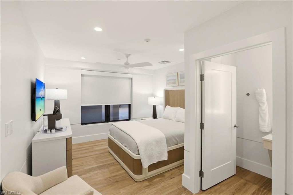 4001 Gulf Shore Blvd N, Unit 901, Naples, FL 34103 Photo