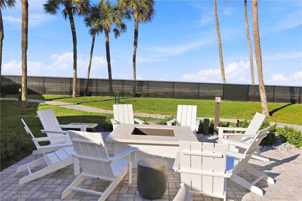 4001 Gulf Shore Blvd N, Unit 901, Naples, FL 34103 Photo