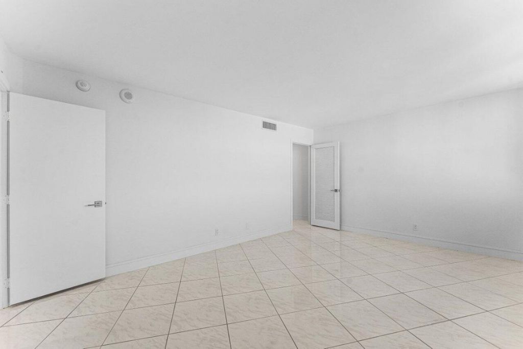 1340 S Ocean Boulevard, Unit 1407, Pompano Beach, FL 33062 Photo