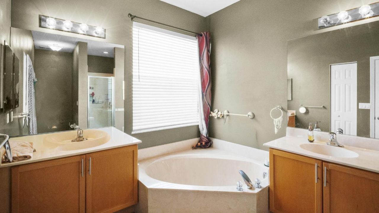 222 SW Manatee Springs Way, Port Saint Lucie, FL 34986 Photo