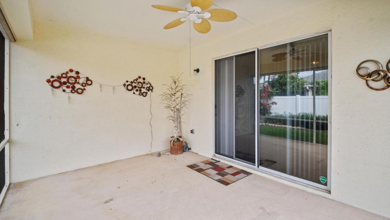 222 SW Manatee Springs Way, Port Saint Lucie, FL 34986 Photo