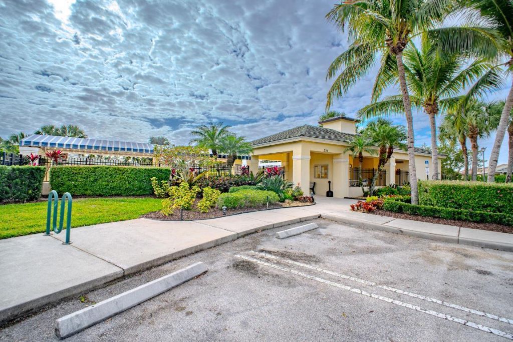 222 SW Manatee Springs Way, Port Saint Lucie, FL 34986 Photo