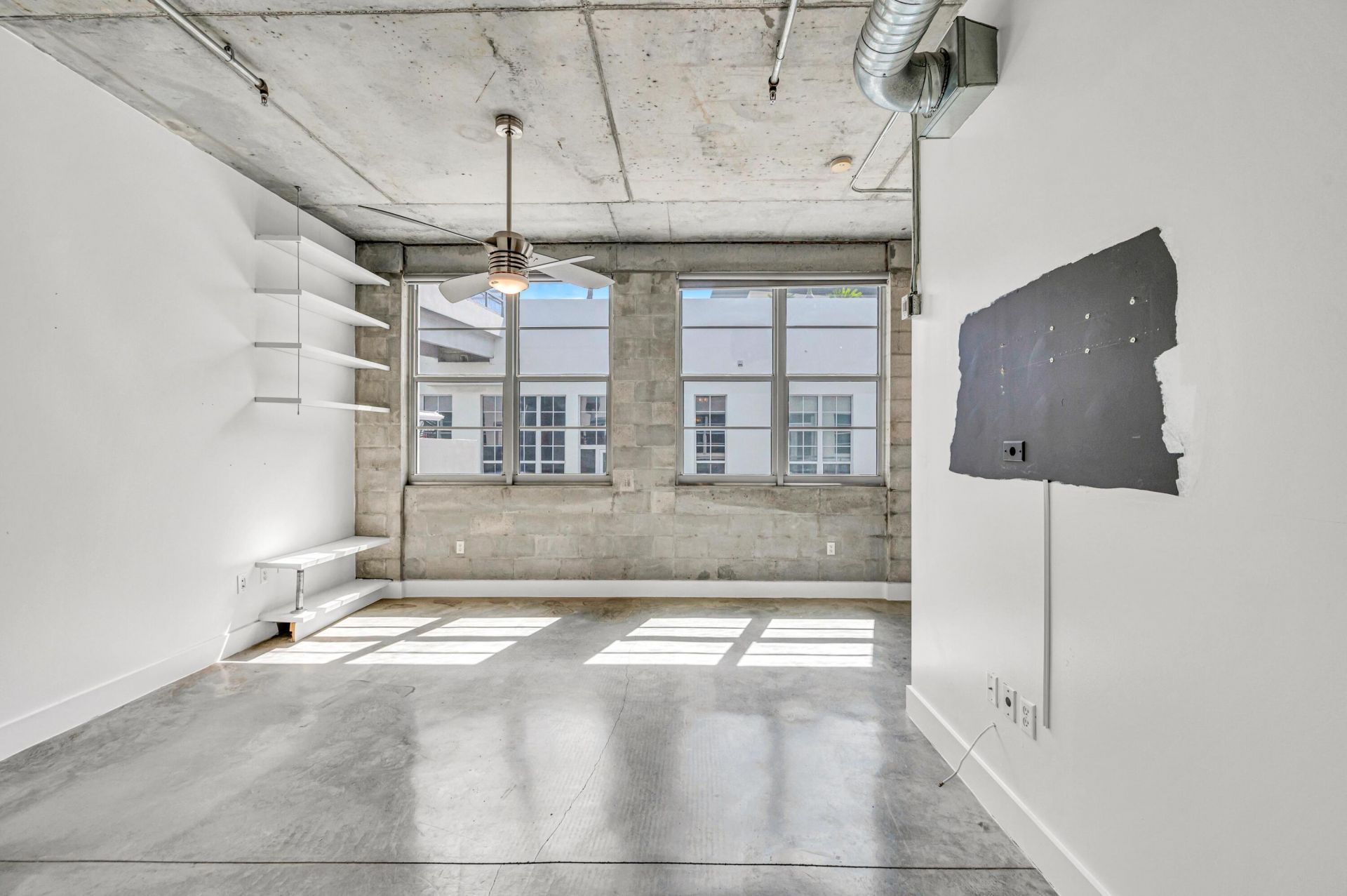 445 N Andrews Avenue, Unit 403, Fort Lauderdale, FL 33301 Photo