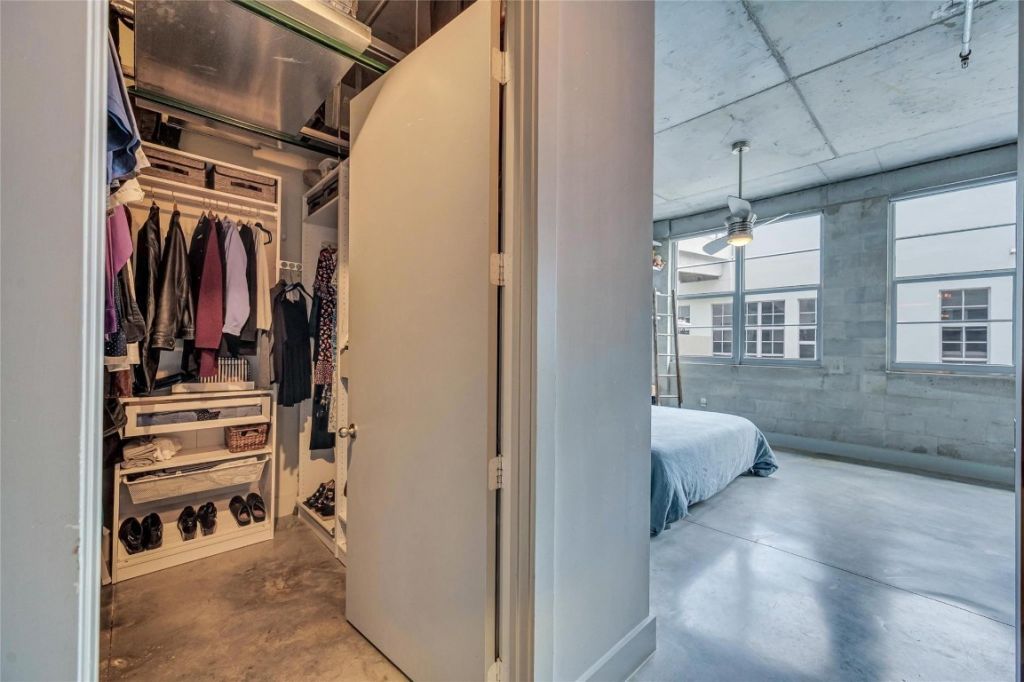 445 N Andrews Ave, Unit 403, Fort Lauderdale, FL 33301 Photo