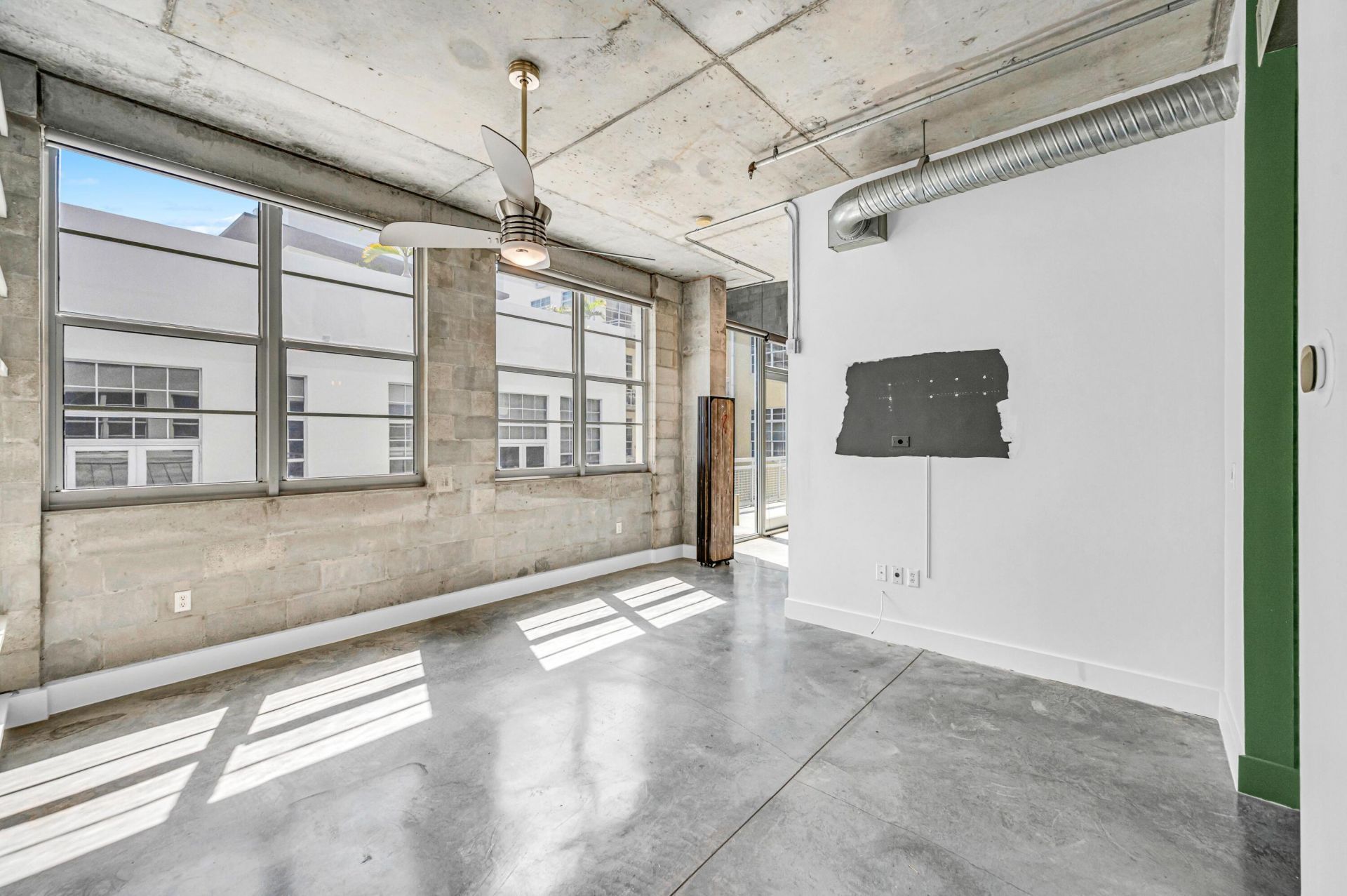 445 N Andrews Avenue, Unit 403, Fort Lauderdale, FL 33301 Photo