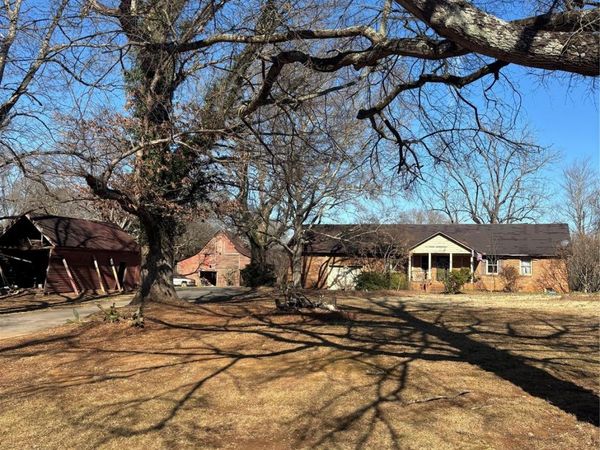 7803 Stinson Hartis Road , Indian Trail, NC 28079