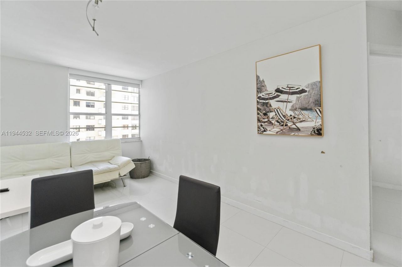 100 Lincoln Rd, Unit 501, Miami Beach, FL 33139 Photo