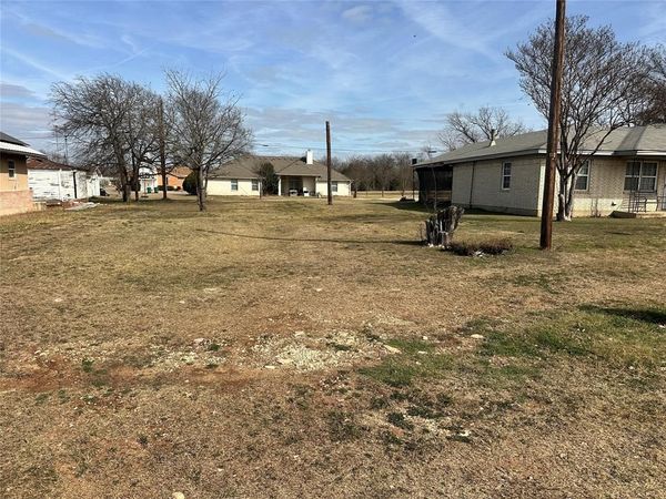 402 Garfield Street , McGregor, TX 76657