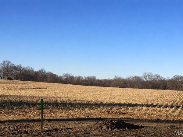 402 N Powell Street, Troy, IL 62294