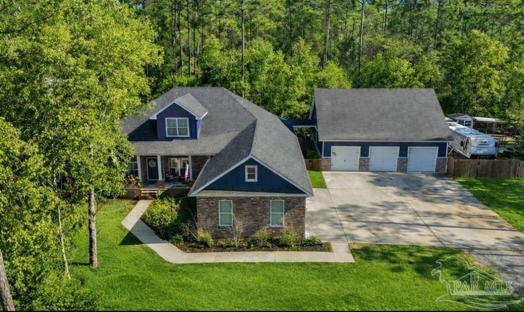 6808 Santa Clara Dr Navarre, FL 32566