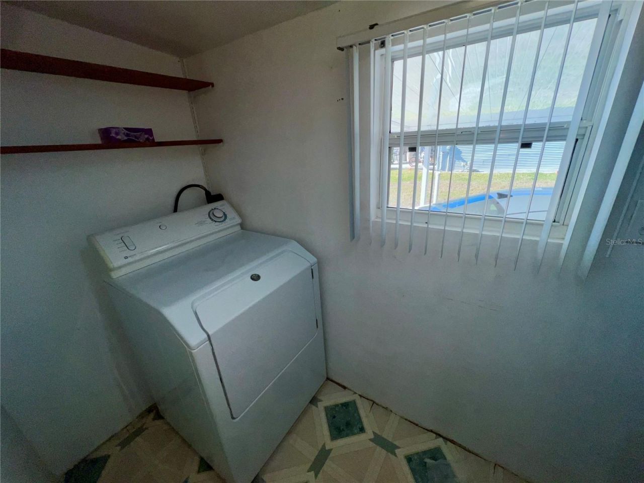 217 Mount Isle Avenue Ne, Unit 197, Saint Petersburg, FL 33702 Photo