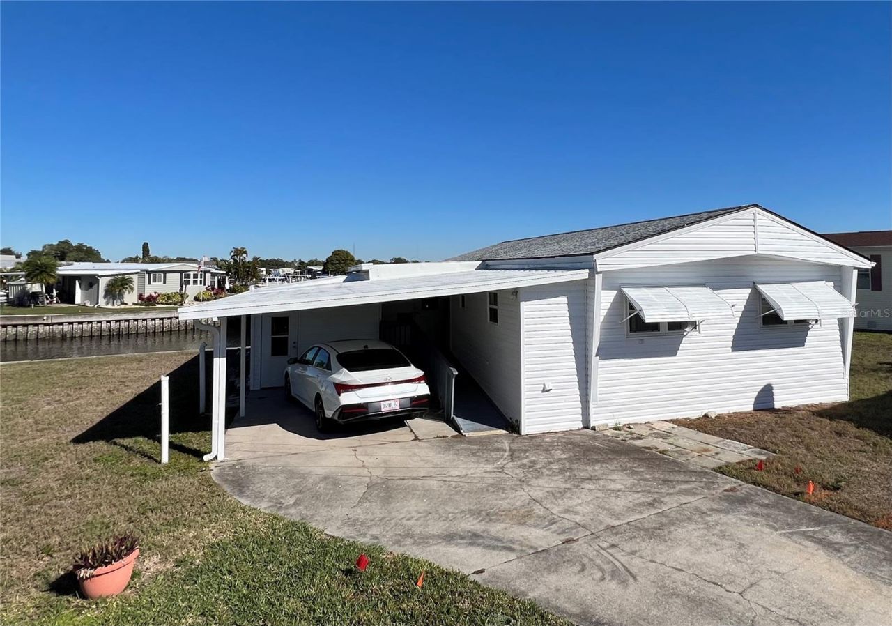 217 Mount Isle Avenue Ne, Unit 197, Saint Petersburg, FL 33702 Photo